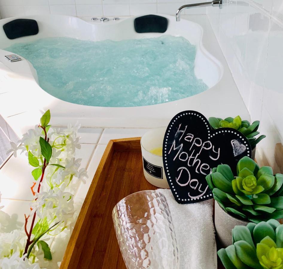 Couple'S Luxury Resort Spa Retreat Cowes Luaran gambar